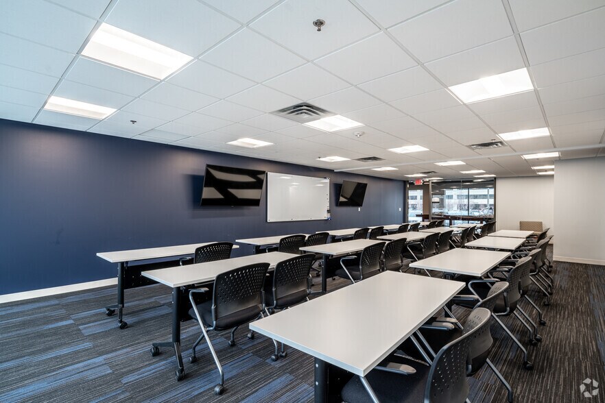 More Photos Of 7505 Metro Blvd, Edina Office For Lease
