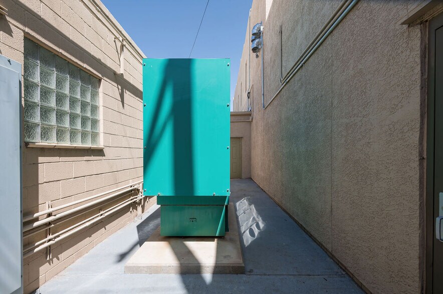 More Photos Of 220-222 W 2nd St, Pueblo Light Manufacturing For Lease