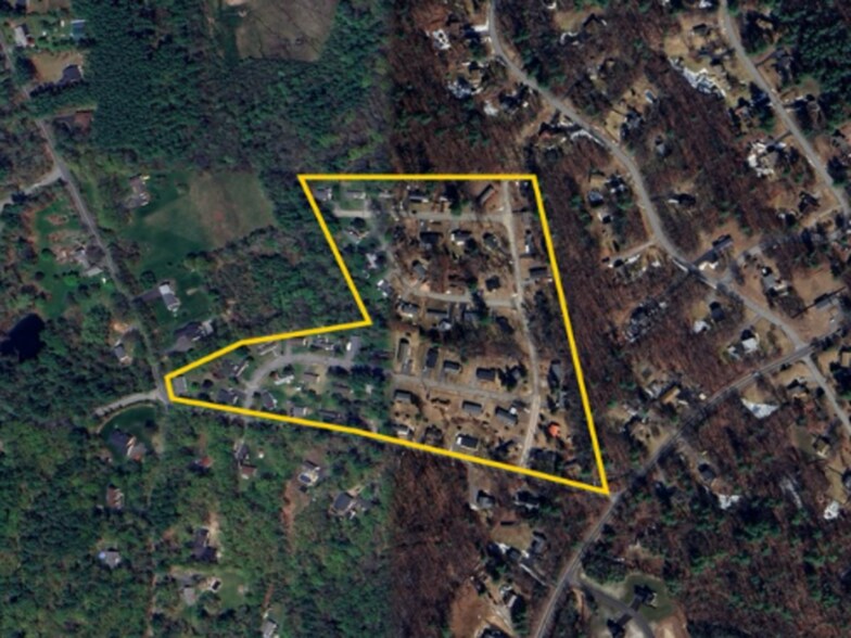 Primary Photo Of 187 Pelham Rd, Salem Manufactured Housing Mobile Home Park For Sale