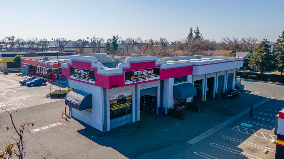 More Photos Of 1901 Prescott Rd, Modesto Auto Repair For Sale