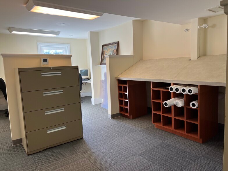 More Photos Of 528 Swede St, Norristown Office For Sale