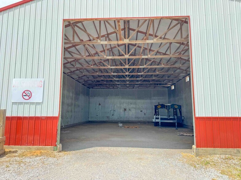 More Photos Of 7200 S Sooner Rd, Oklahoma City Warehouse For Lease