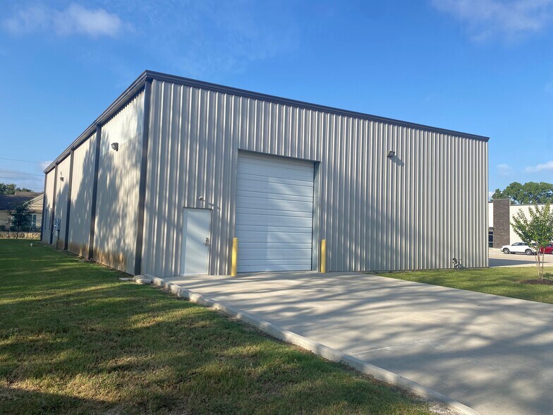 More Photos Of 19980 Franz Rd, Katy Warehouse For Lease