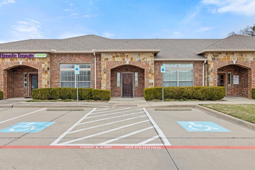 More Photos Of 2785 Rockbrook Dr, Lewisville Medical For Sale