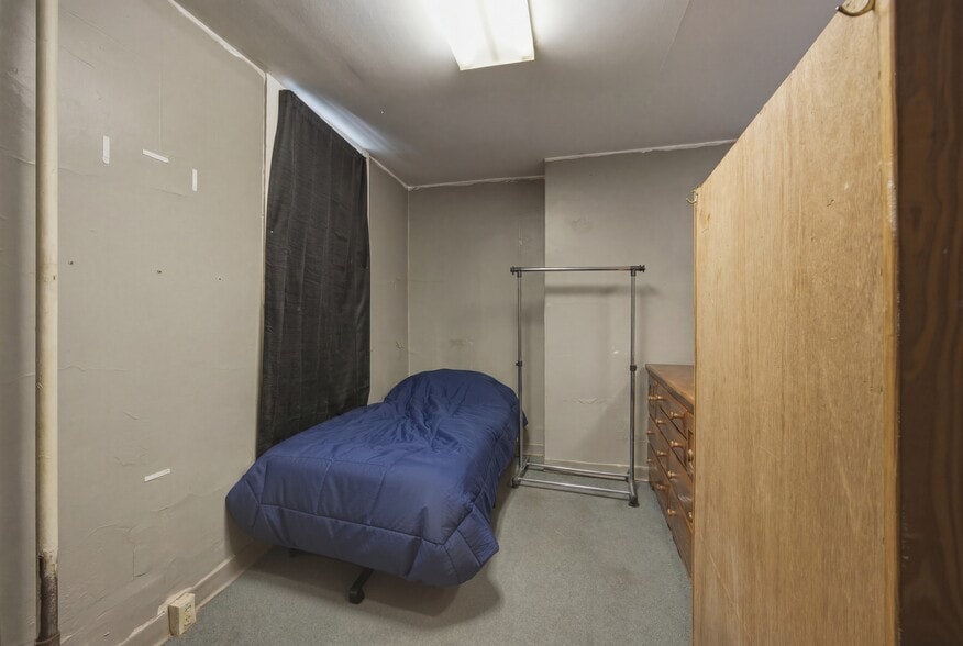 More Photos Of 512 Franklin Ave, Pittsburgh Apartments For Sale