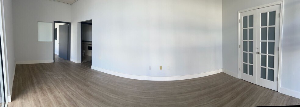 More Photos Of 7620 NW 25th St, Miami Distribution For Lease