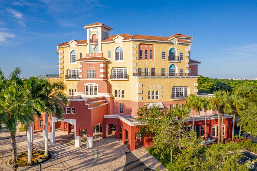 More Photos Of 9045 Strada Stell Ct, Naples Office For Lease