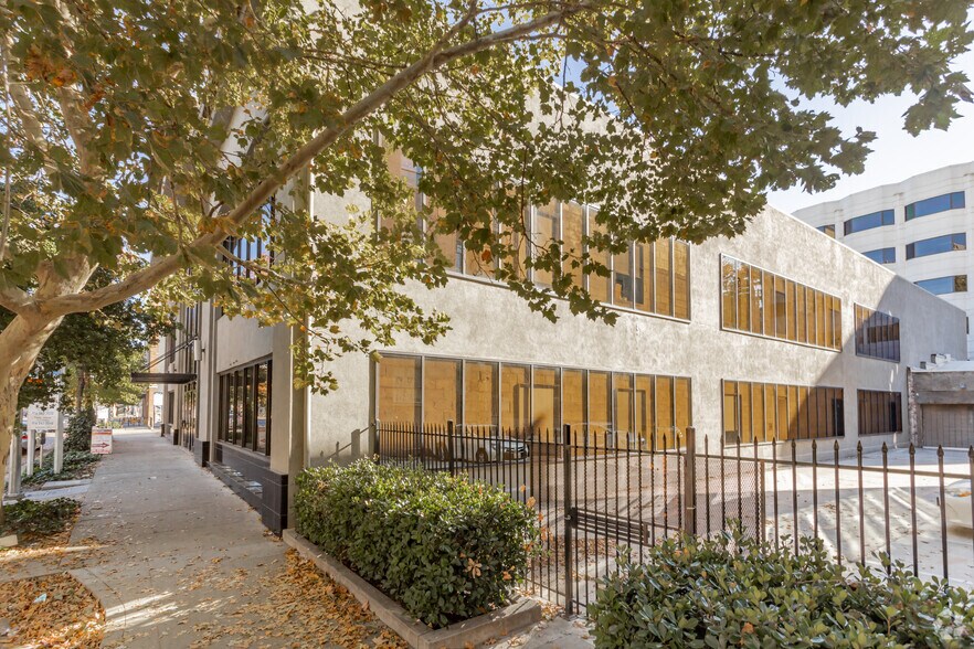 More Photos Of 1510 J St, Sacramento Office For Lease