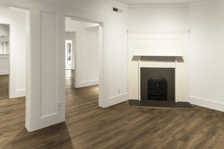 More Photos Of 30 All Souls Cres, Asheville General Retail For Lease