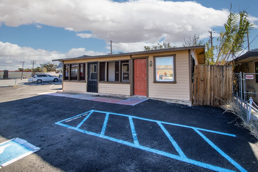 More Photos Of 55267 29 Palms Hwy, Yucca Valley Office Residential For Sale