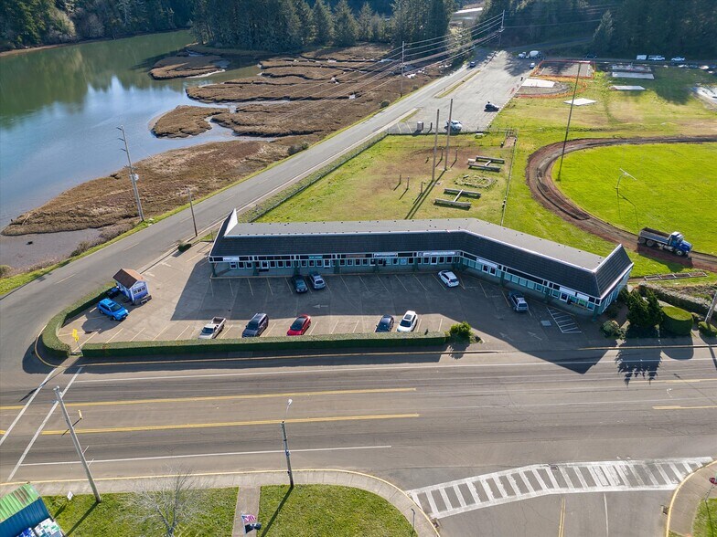 More Photos Of 385 NE Alsea Hwy, Waldport General Retail For Sale