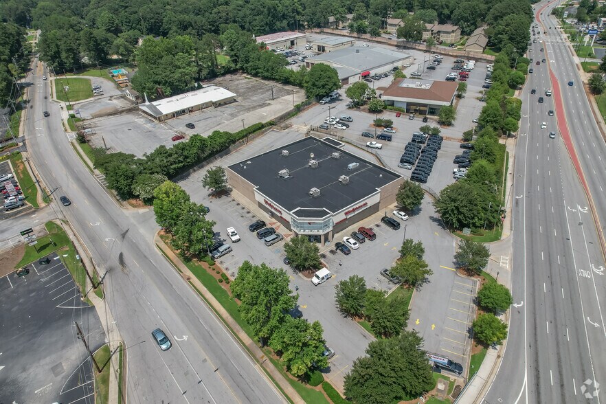 More Photos Of 5320 Memorial Dr, Stone Mountain Drugstore For Lease