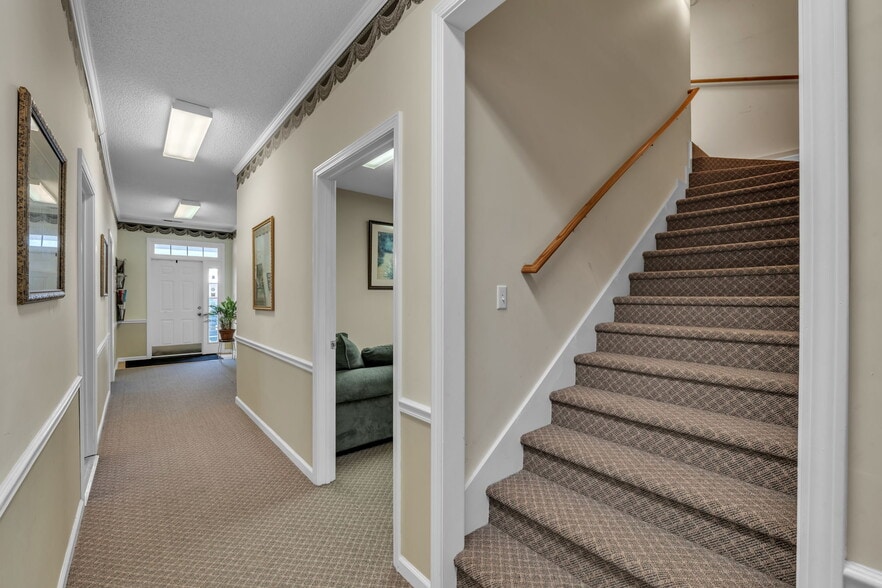 More Photos Of 1554 Union Rd, Gastonia Office For Lease