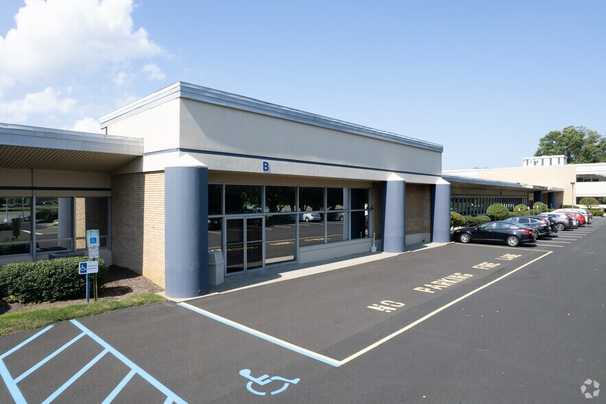 More Photos Of 185 State Highway 36, West Long Branch Office For Lease