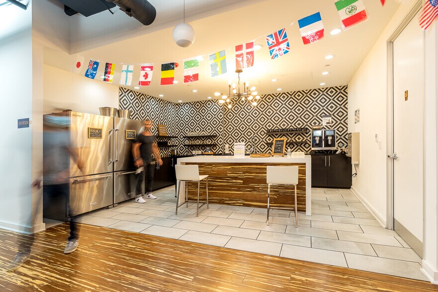 More Photos Of 1111 6th Ave, San Diego Coworking Space
