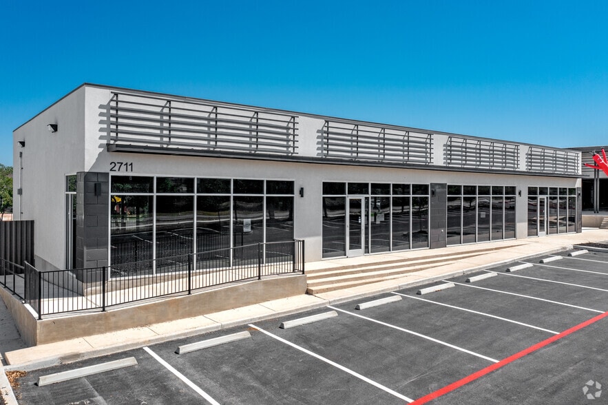 More Photos Of 2703 N Loop W 1604, San Antonio Unknown For Lease