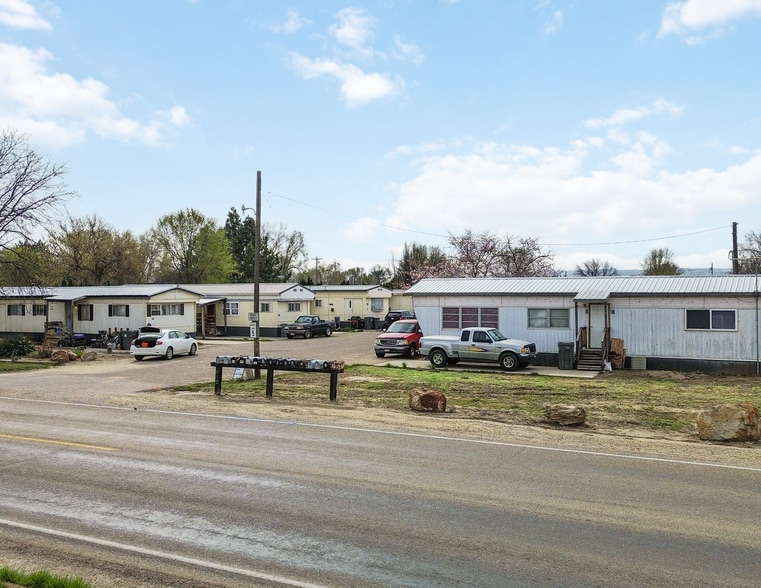 More Photos Of 615 W Idaho Ave, Homedale Manufactured Housing Mobile Home Park For Sale