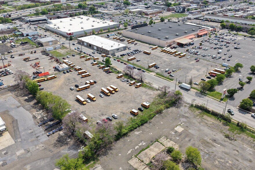 More Photos Of 3740 E Thompson St, Philadelphia Land For Lease