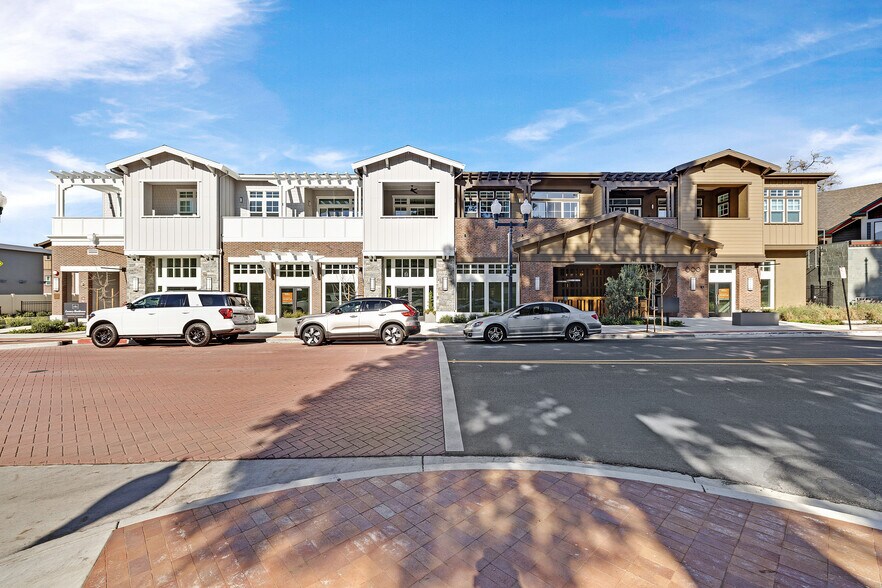 Primary Photo Of 600 Hartz Ave, Danville Storefront Retail Residential For Lease