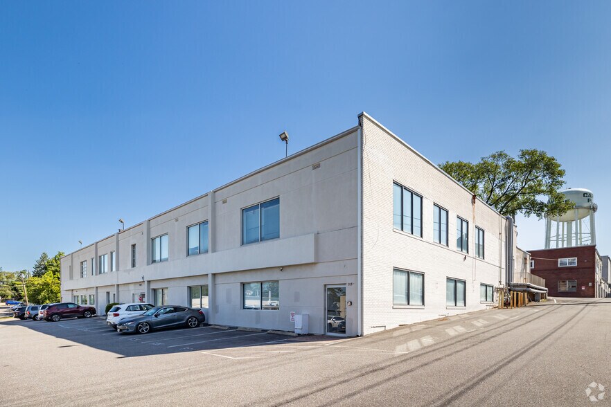 More Photos Of 200 Stonehinge Ln, Carle Place Medical For Lease
