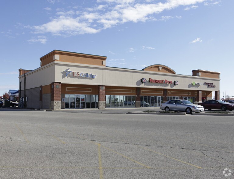 Primary Photo Of 3562 Court St, Pekin General Retail For Lease