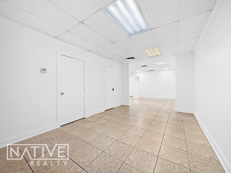 More Photos Of , Oakland Park General Retail For Sale