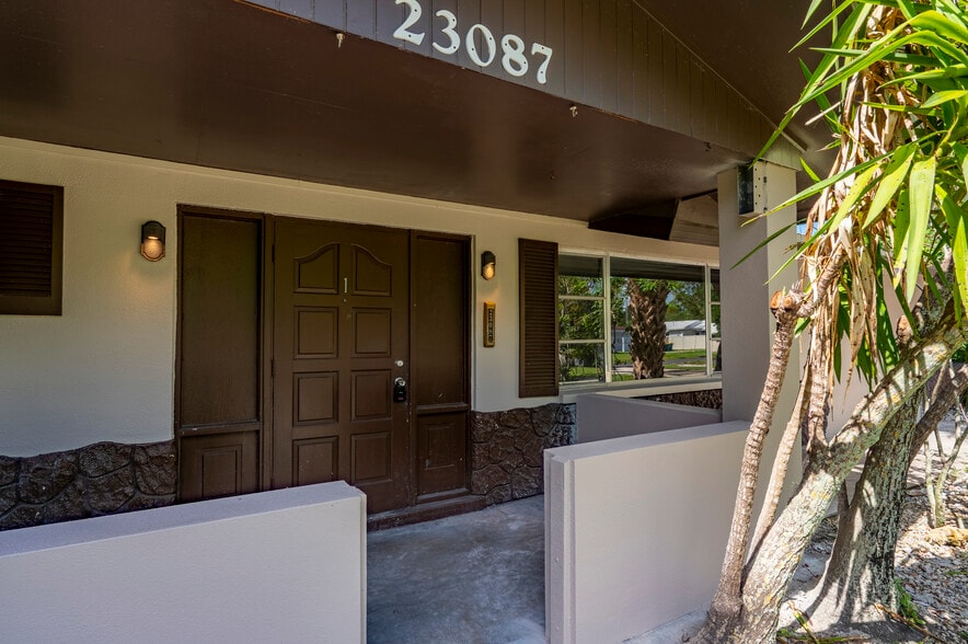 More Photos Of 23087 Central Ave, Port Charlotte Multifamily For Sale