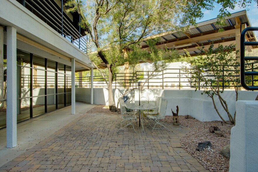 More Photos Of 6155 E Indian School Rd, Scottsdale Office For Lease