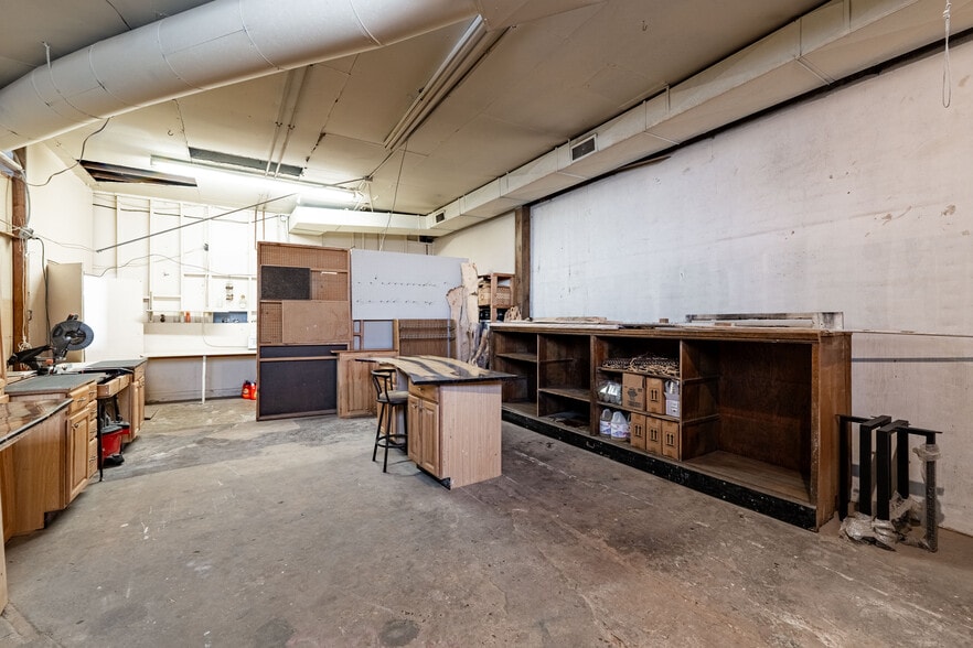 More Photos Of 65 N 200 E, Roosevelt Restaurant For Sale