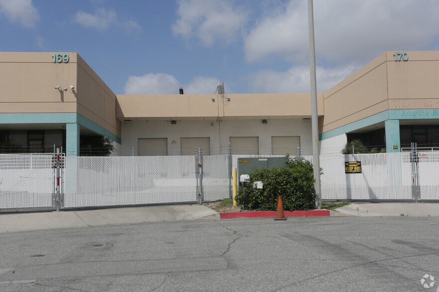 More Photos Of 170 W Mindanao St, Bloomington Manufacturing For Sale