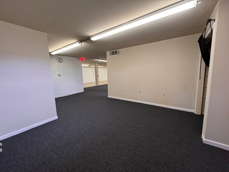 More Photos Of 65 N Congress St, York Loft Creative Space For Lease