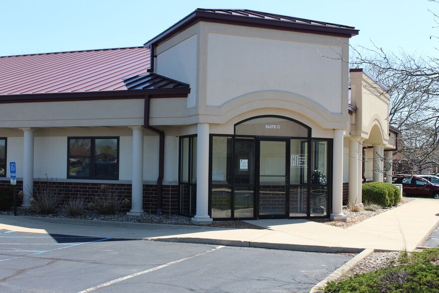 Primary Photo Of 3200 Willowcreek Rd, Portage Office For Lease