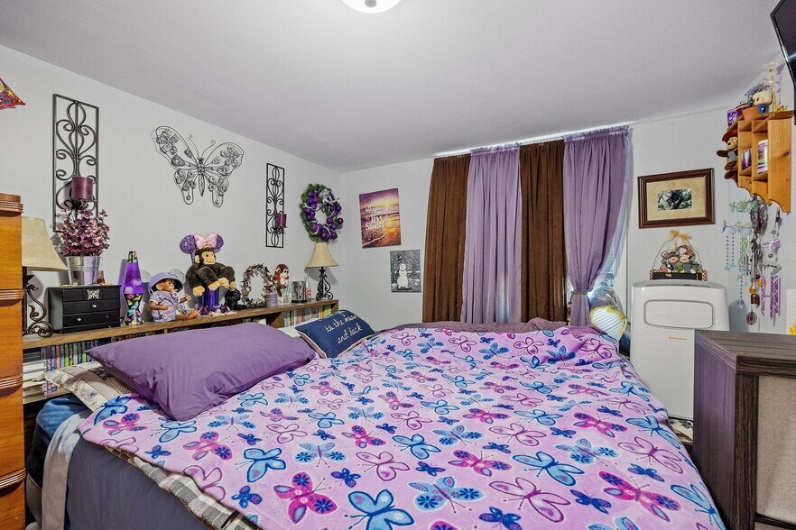 More Photos Of 45A Hanson, Rochester Apartments For Sale