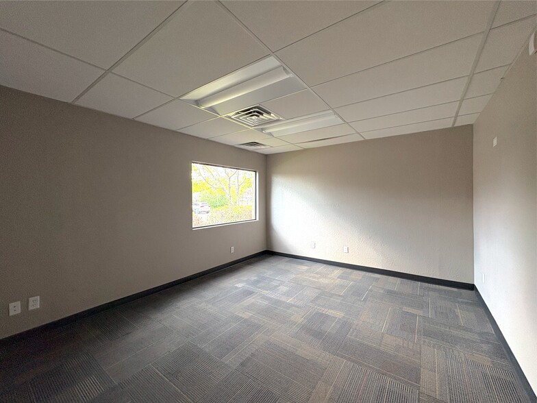More Photos Of 5229 N 7th Ave, Phoenix Office For Sale