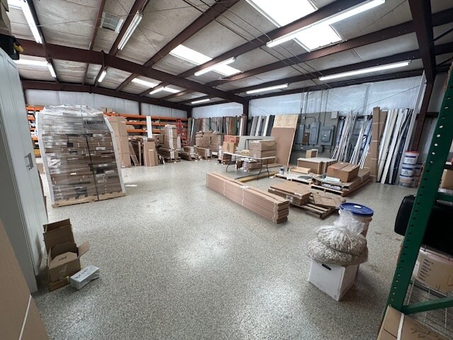 More Photos Of 27823 Highway Blvd, Katy Light Distribution For Lease