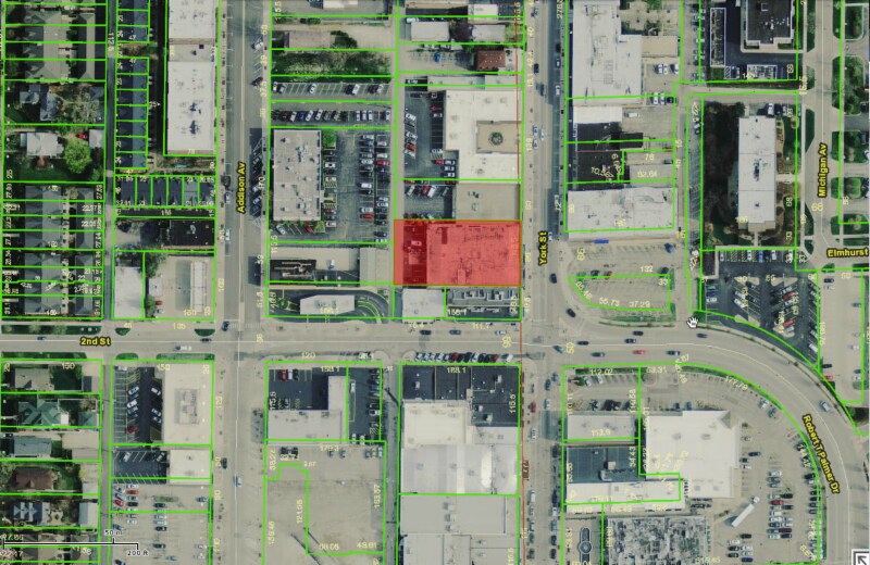 More Photos Of 174-176 N York Rd, Elmhurst Storefront For Sale