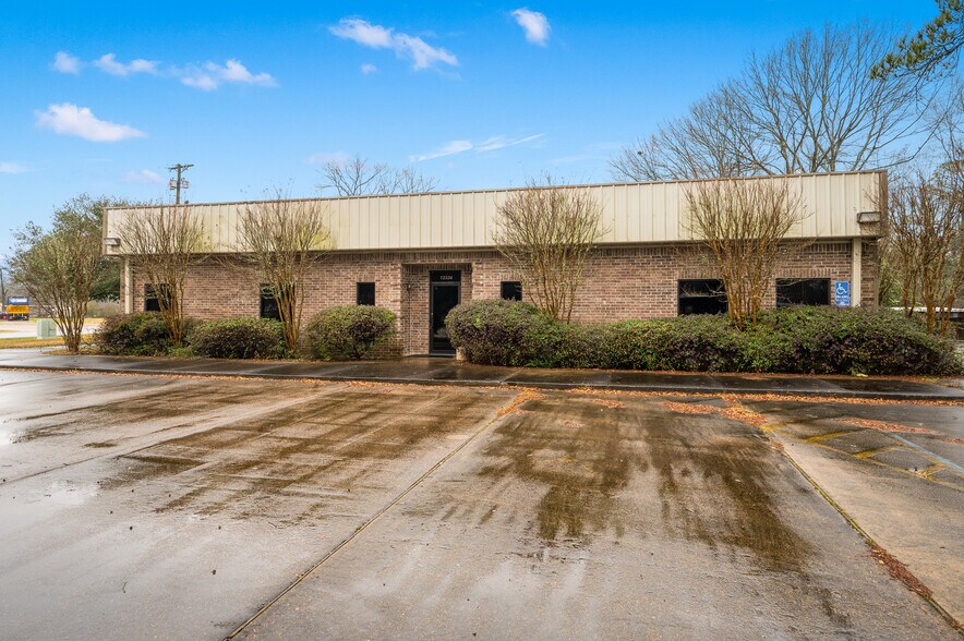 Primary Photo Of 12334 US-165, Glenmora Office For Sale