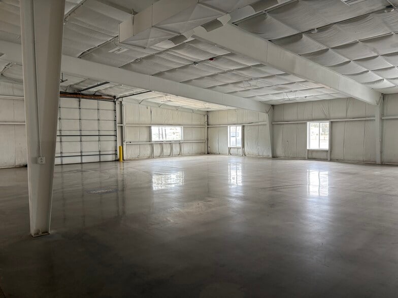 More Photos Of 2905 N Lincoln Rd, Escanaba General Retail For Sale