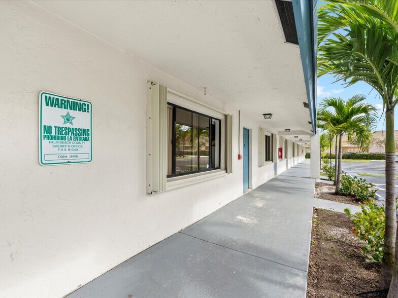 More Photos Of 4177 S Congress Ave, Palm Springs Assisted Living For Sale