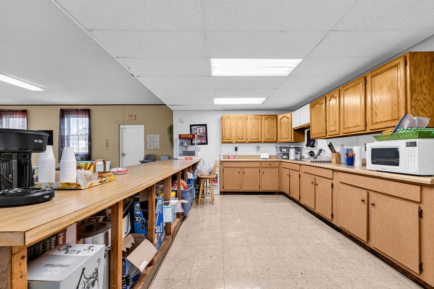 More Photos Of 9564 Hazelton-Etna SW Rd, Pataskala Religious Facility For Sale