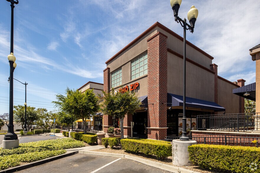 More Photos Of 1935-1943 W Malvern Ave, Fullerton Storefront For Lease
