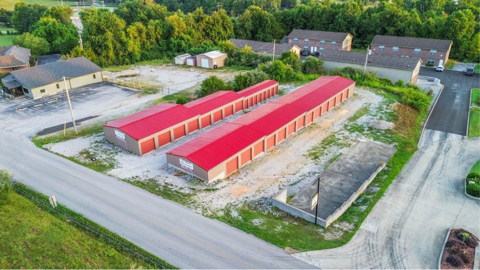 More Photos Of 183 E Somerset Church Rd, Somerset Self Storage For Sale