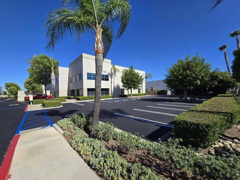 More Photos Of 1495 S Campus Ave, Ontario Warehouse For Lease