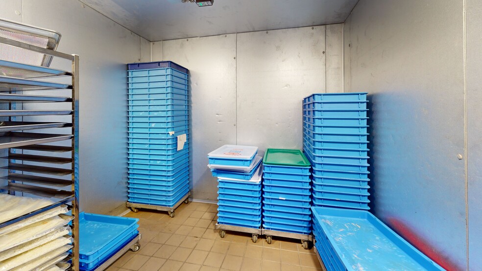 More Photos Of 184 Route 101, Bedford Bank For Sale