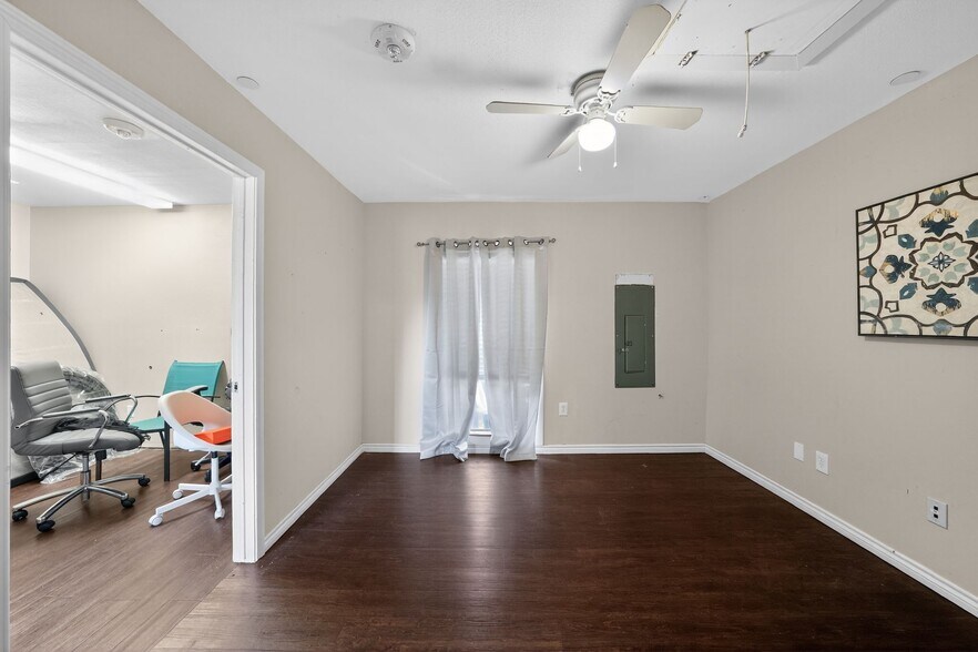 More Photos Of , Dallas Unknown For Sale