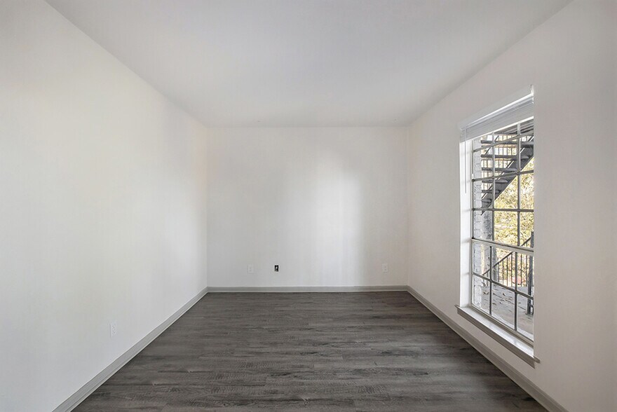 More Photos Of 1509 16th Ave S, Birmingham Multifamily For Sale