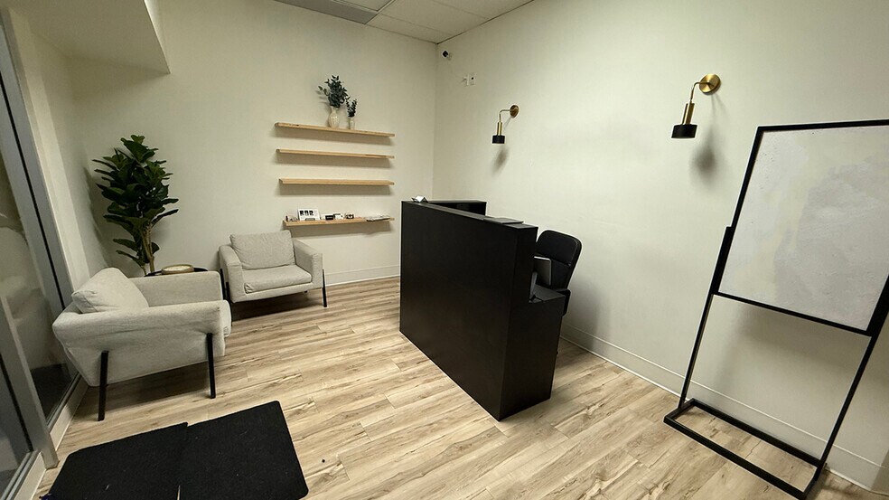 More Photos Of 2727 Portage Ave, Winnipeg General Retail For Lease