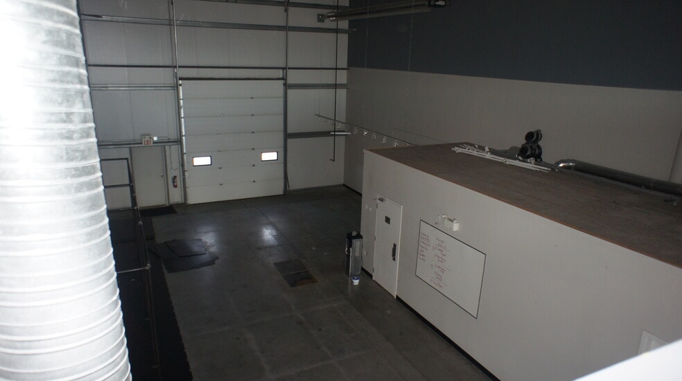 More Photos Of 280 Portage Clos, Sherwood Park Warehouse For Sale