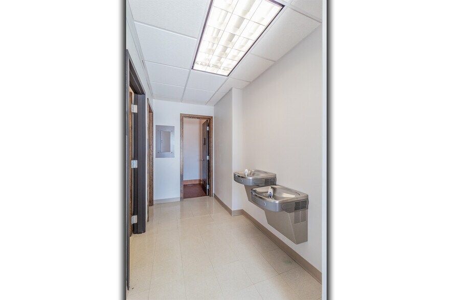 More Photos Of 132 E Main St, Hortonville Bank For Sale