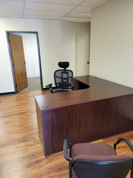 More Photos Of 2222 S Dobson Rd, Mesa Office For Lease